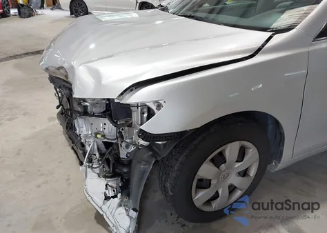 2009 Toyota Camry z USA, uszkodzony, nr VIN 4T1BE46K09U389007